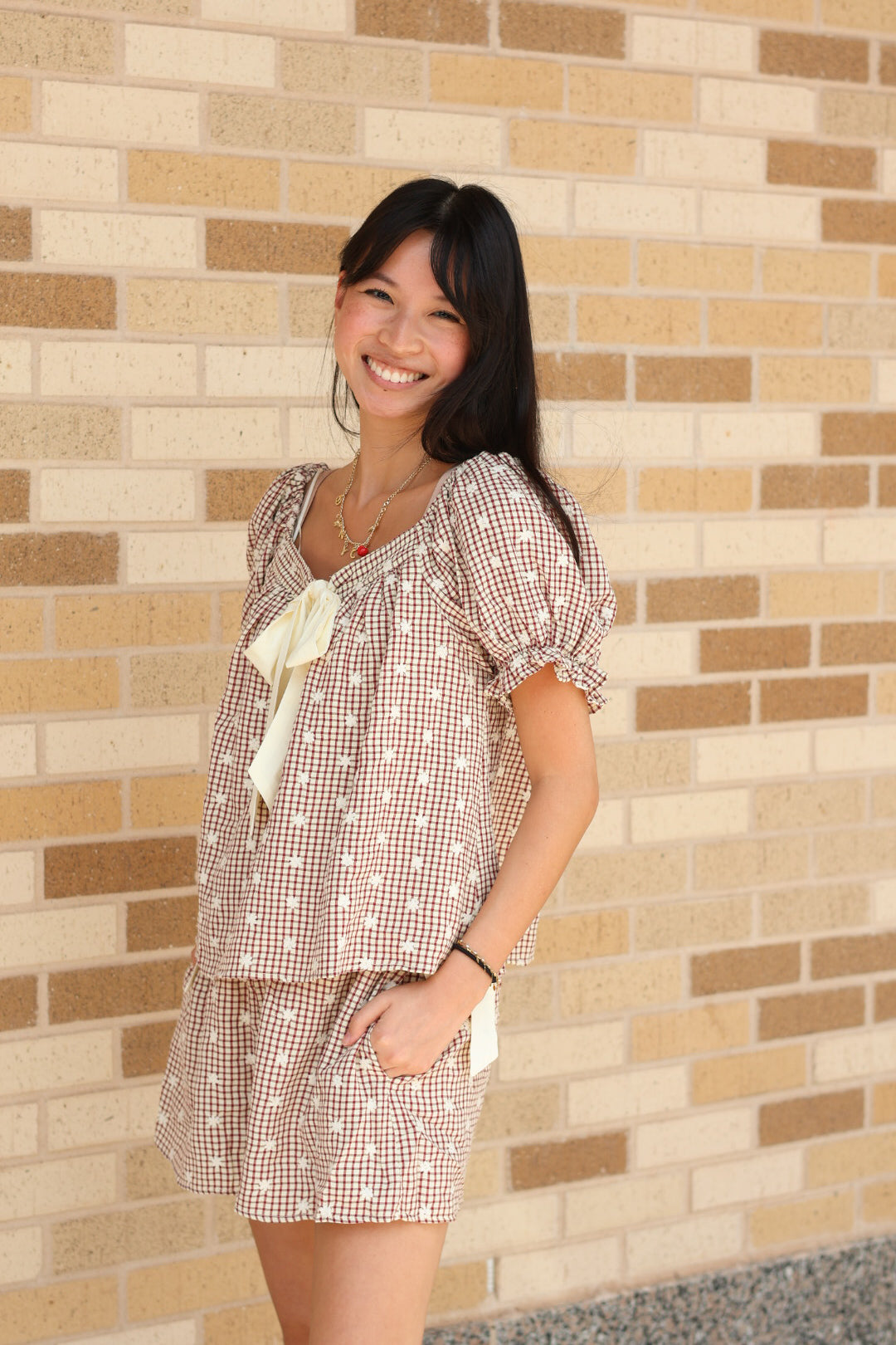 Brown Gingham Flower Set