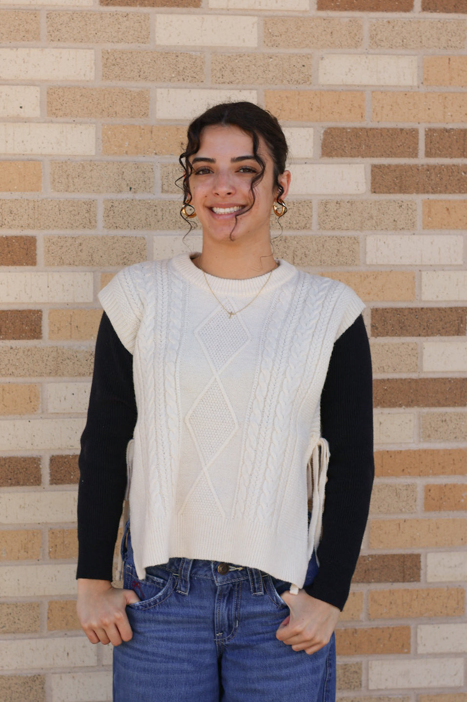 Side Tie Sweater Vest