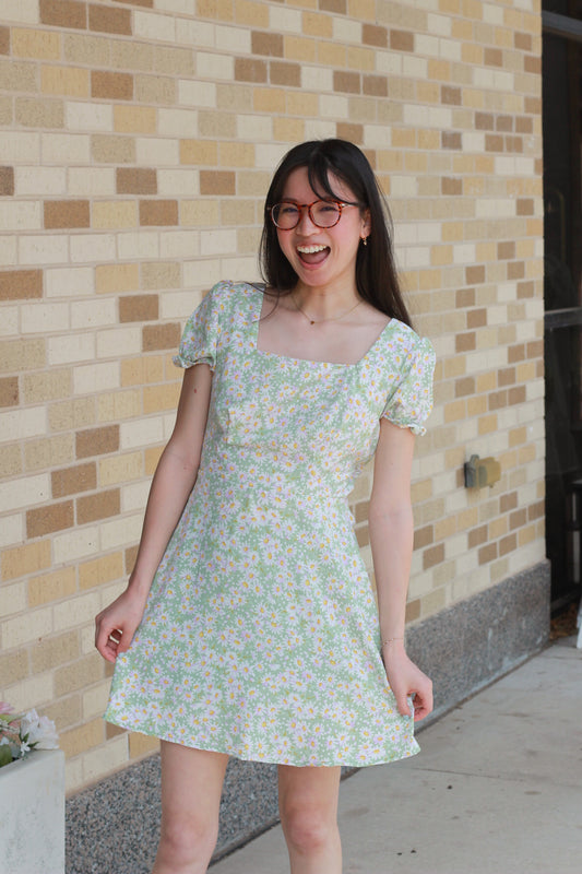Green Daisy Puff Sleeve Dress