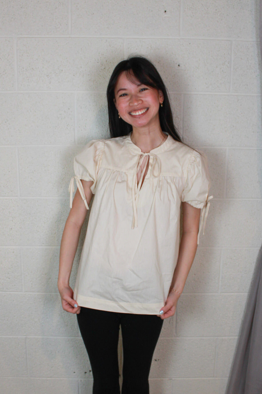 Cream Puff Sleeve Blouse