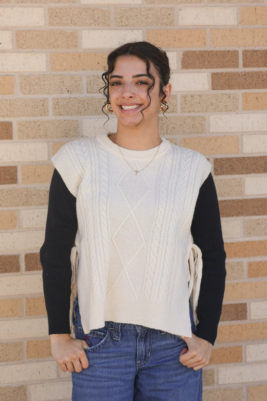 Side Tie Sweater Vest